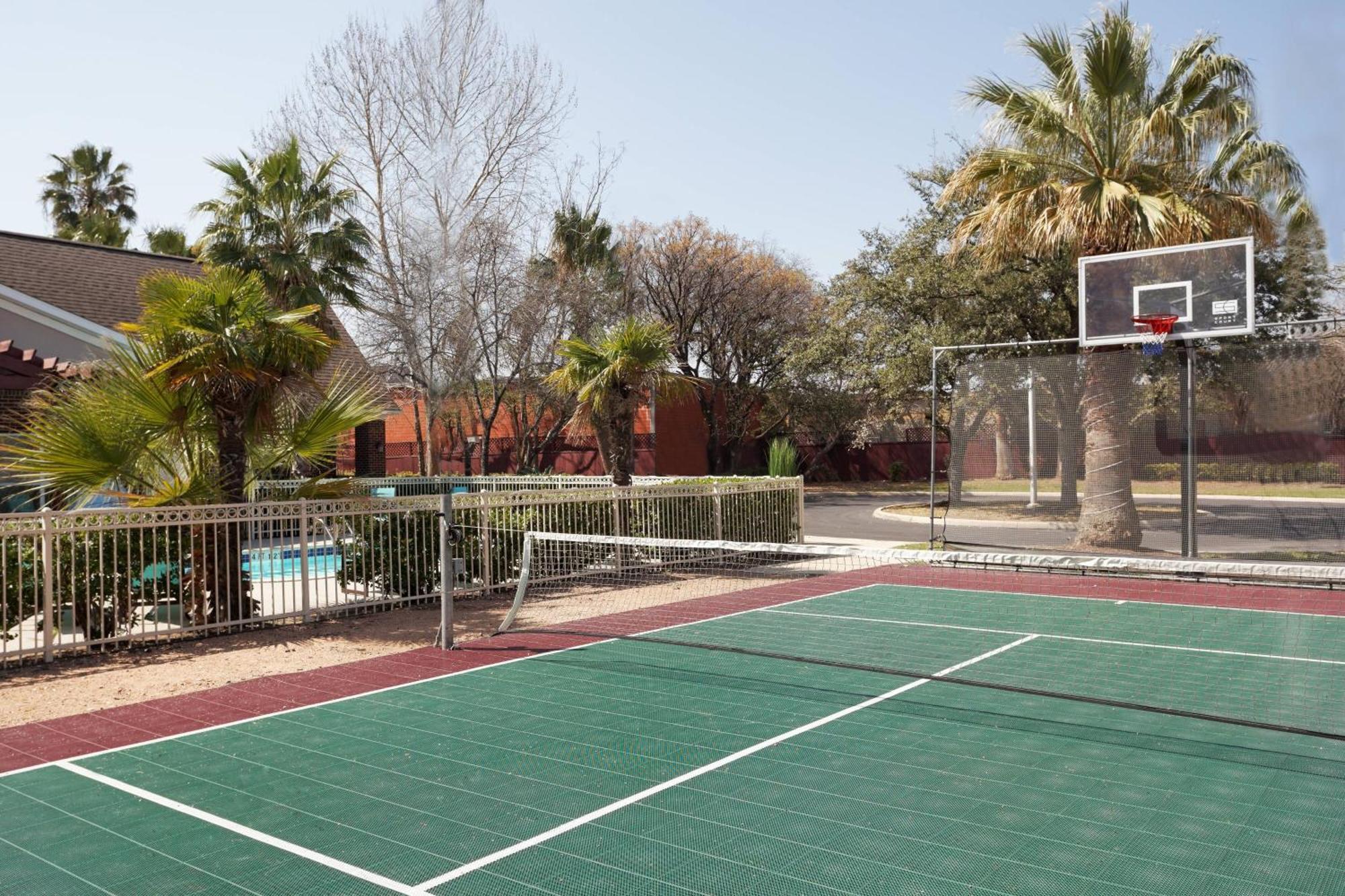 Residence Inn By Marriott San Antonio Downtown Market Square Bagian luar foto